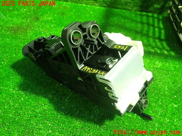 5UPJ-23217555]プリウスα(ZVW41W)ATシフトレバー 中古_m0002.jpg