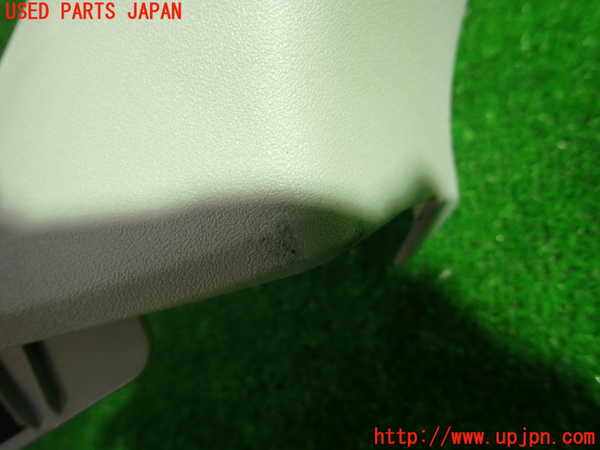 5UPJ-23217655]プリウスα(ZVW41W)右フロントピラートリム 中古_m0002.jpg