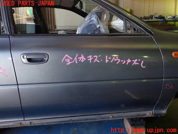 5UPJ-23221230]インプレッサワゴン WRX-STi(GF8)右前ドア M2A5 中古_m0001.jpg