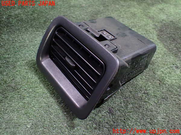 1UPJ-23227527]インプレッサワゴン WRX-STi(GF8)エアコン吹き出し口2（真中） 中古_m0001.jpg