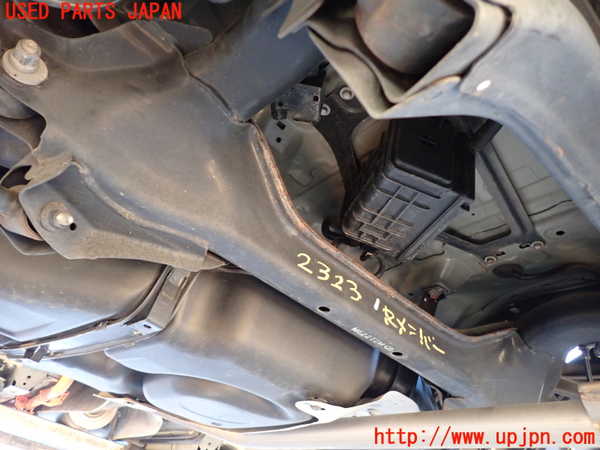 5UPJ-23235295]アコード ハイブリッド(CR7)リアメンバー 中古_m0001.jpg