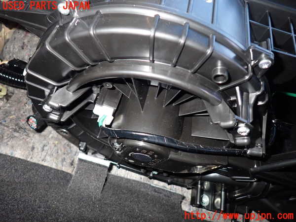 5UPJ-23236081]アコード ハイブリッド(CR7)エバポレーター1 中古_m0003.jpg