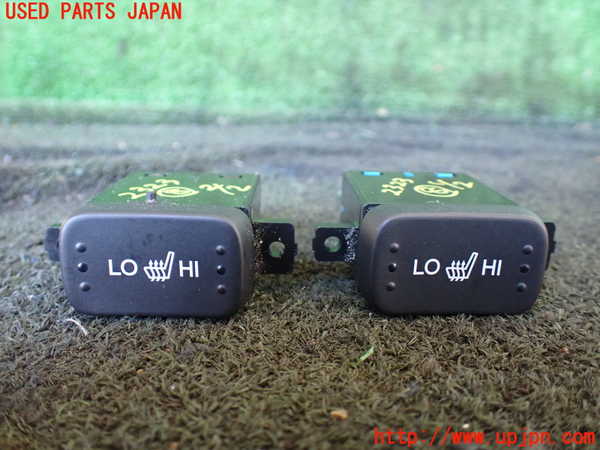 5UPJ-23236313]アコード ハイブリッド(CR7)スイッチ8 (左右シートヒーター) 中古_m0001.jpg