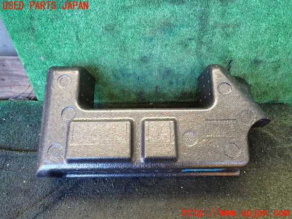 5UPJ-23237773]アコード ハイブリッド(CR7)ラゲッジトレイ3 中古_m0002.jpg