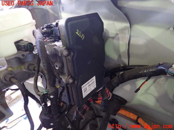 2UPJ-23244055]テスラ・モデル S(SL1S2A)ブレーキマスターバック 中古_m0001.jpg
