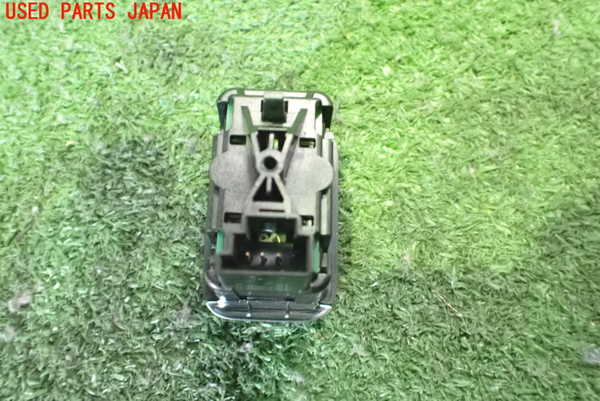 2UPJ-23246245]テスラ・モデル S(SL1S2A)左前パワーウィンドウスイッチ 中古_m0002.jpg