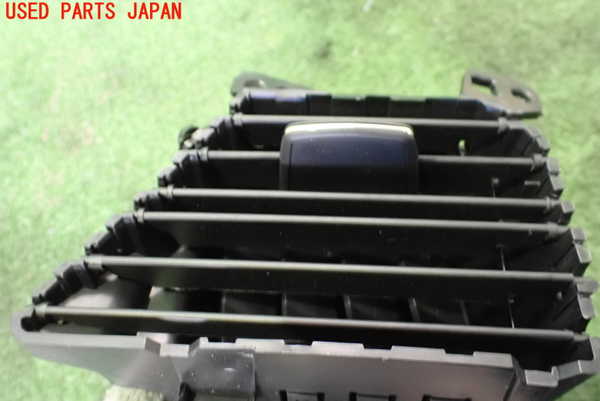 2UPJ-23247527]テスラ・モデル S(SL1S2A)エアコン吹き出し口2 (右) 中古_m0003.jpg