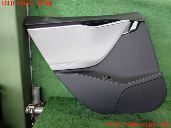 2UPJ-23241324]テスラ・モデル S(SL1S2A)左後ドア内張り 中古_m0001.jpg