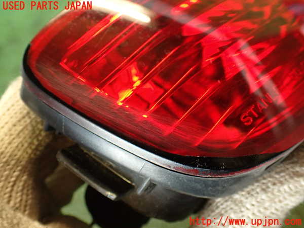 2UPJ-23251156]ハイラックスサーフ(TRN215W)左リアコーナーランプ 中古_m0003.jpg