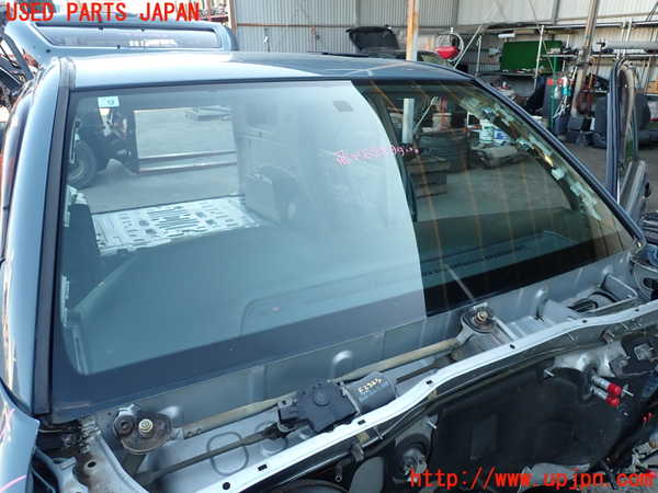 2UPJ-23251195]ハイラックスサーフ(TRN215W)フロントガラス (M311) 中古_m0001.jpg