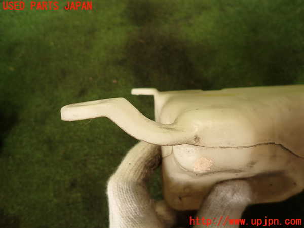 2UPJ-23252410]ハイラックスサーフ(TRN215W)ラジエータータンク 中古_m0003.jpg