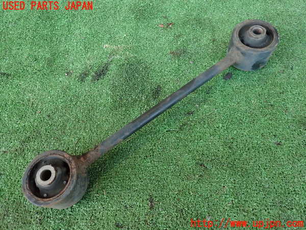 2UPJ-23255146]ハイラックスサーフ(TRN215W)右リアアッパーアーム1 中古_m0002.jpg
