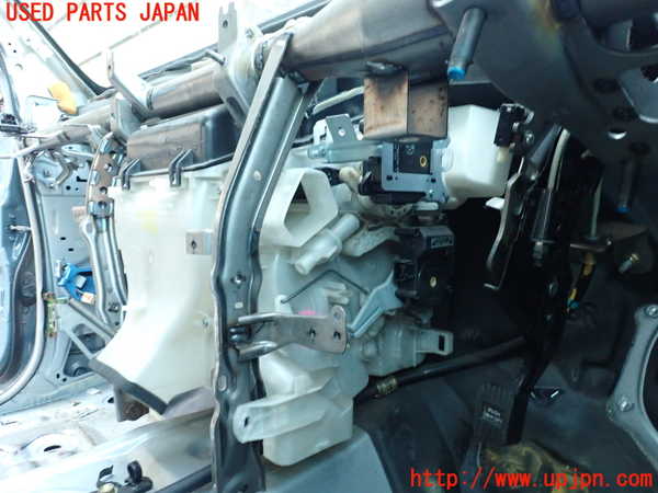 2UPJ-23256081]ハイラックスサーフ(TRN215W)エバポレーター1 中古_m0002.jpg