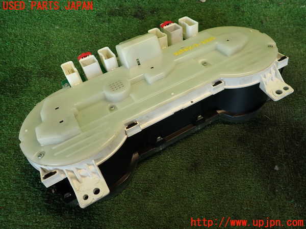 2UPJ-23256170]ハイラックスサーフ(TRN215W)スピードメーター 中古_m0002.jpg