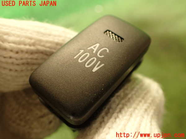 2UPJ-23256309]ハイラックスサーフ(TRN215W)スイッチ4 (AC100V) 中古_m0002.jpg