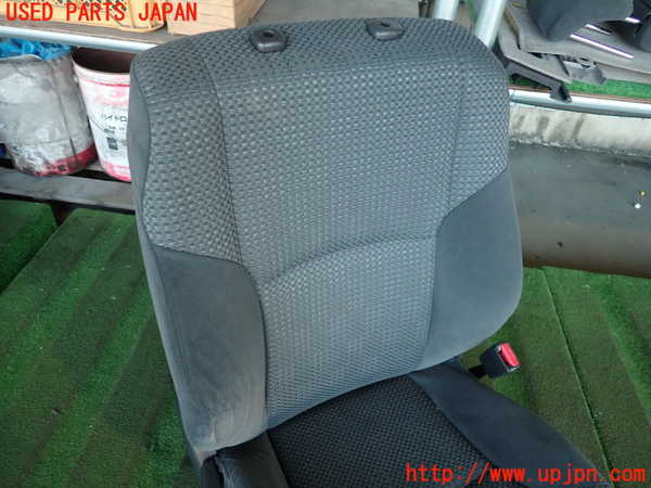 2UPJ-23257035]ハイラックスサーフ(TRN215W)運転席シート 中古_m0001.jpg