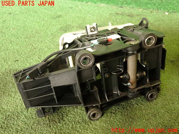 2UPJ-23257555]ハイラックスサーフ(TRN215W)ATシフトレバー 中古_m0004.jpg