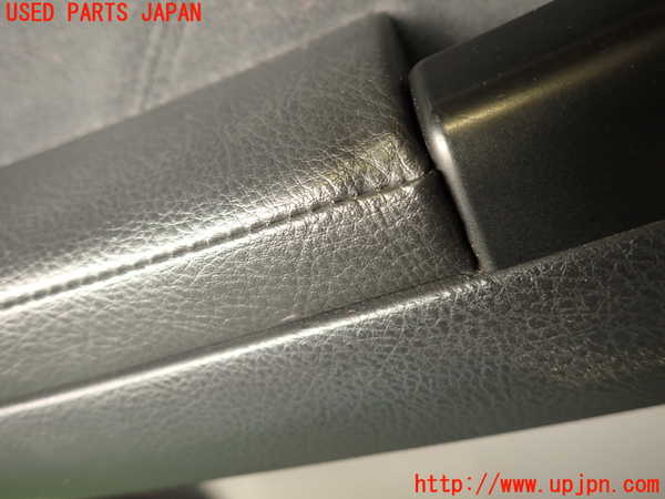 2UPJ-23251264]ハイラックスサーフ(TRN215W)左前ドア内張り 中古_m0003.jpg