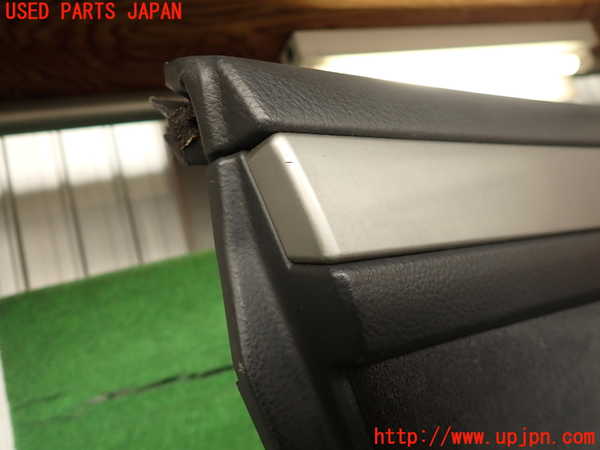 2UPJ-23251264]ハイラックスサーフ(TRN215W)左前ドア内張り 中古_m0004.jpg
