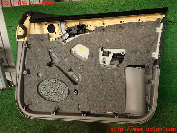 2UPJ-23251264]ハイラックスサーフ(TRN215W)左前ドア内張り 中古_m0005.jpg