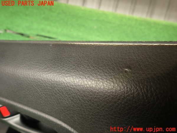 2UPJ-23251324]ハイラックスサーフ(TRN215W)左後ドア内張り 中古_m0003.jpg