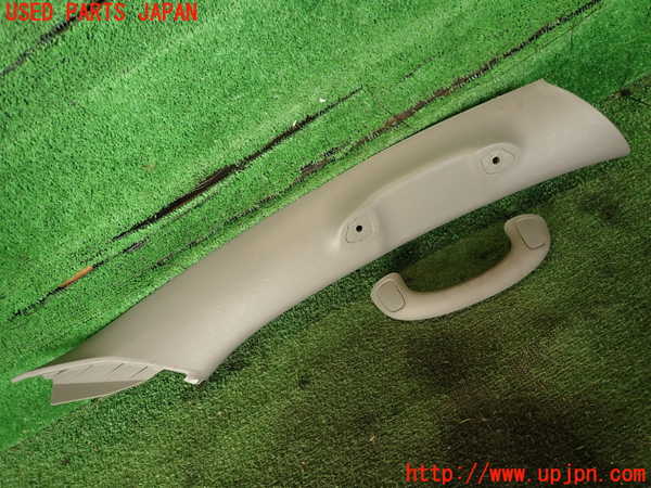 2UPJ-23257655]ハイラックスサーフ(TRN215W)右フロントピラートリム 中古_m0001.jpg