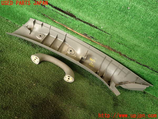 2UPJ-23257655]ハイラックスサーフ(TRN215W)右フロントピラートリム 中古_m0005.jpg