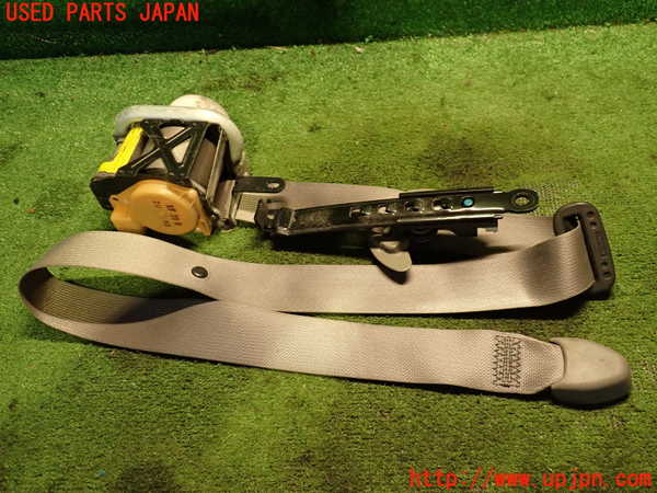 2UPJ-23257075]ハイラックスサーフ(TRN215W)助手席シートベルト 中古_m0001.jpg