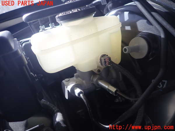 5UPJ-23284050]レクサス・RC350(GSC10)ブレーキマスターシリンダー 中古_m0001.jpg