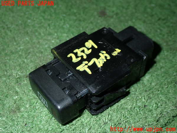 5UPJ-23296300]スターレット(EP91)デフォッガースイッチ 中古_m0002.jpg