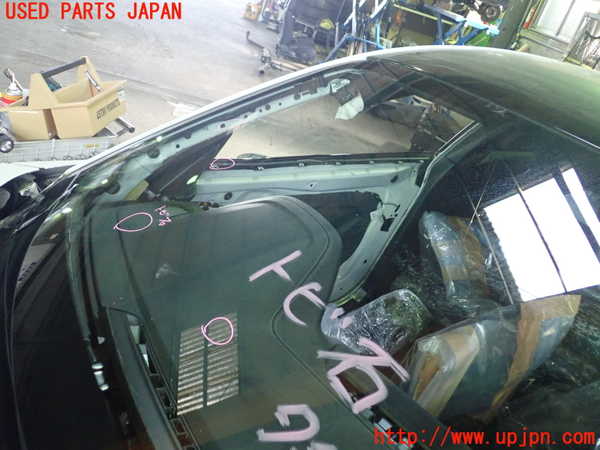 1UPJ-23301195]BMW M240i クーペ(2G30 F22)フロントガラス 43R-00420 中古_m0002.jpg
