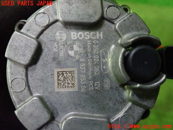 5UPJ-23302110]BMW M240i クーペ(2G30 F22)ウォーターポンプ 中古_m0003.jpg