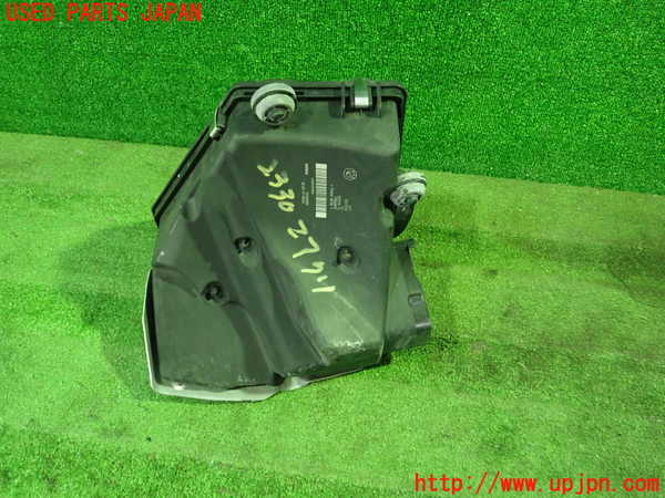 1UPJ-23302560]BMW M240i クーペ(2G30 F22)エアクリーナーボックス 中古_m0003.jpg