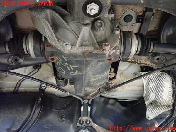 5UPJ-23304355]BMW M240i クーペ(2G30 F22)リアデフ 中古_m0001.jpg