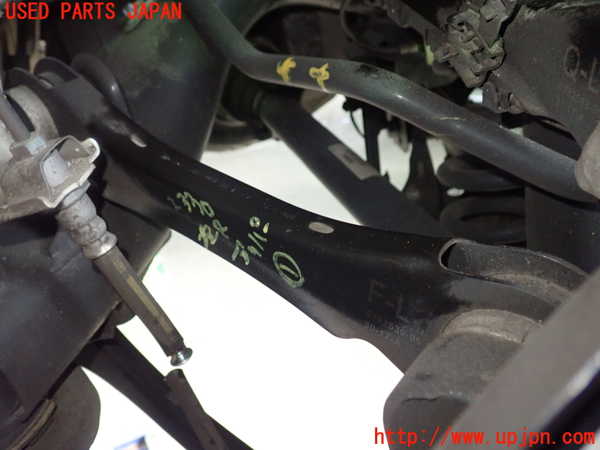 5UPJ-23305156]BMW M240i クーペ(2G30 F22)左リアアッパーアーム1 中古_m0001.jpg