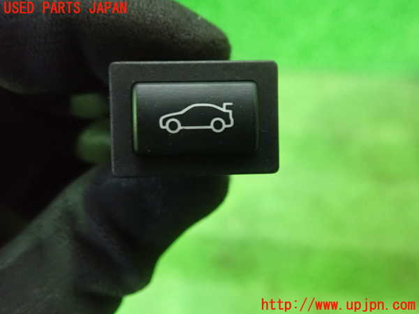 1UPJ-23306310]BMW M240i クーペ(2G30 F22)スイッチ5 (トランク) 中古_m0001.jpg