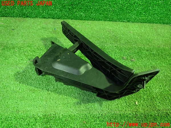 1UPJ-23306381]BMW M240i クーペ(2G30 F22)センサー1 (アクセルペダル) 中古_m0003.jpg