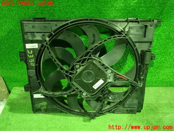 5UPJ-23306836]BMW M240i クーペ(2G30 F22)電動ファン1 中古_m0002.jpg