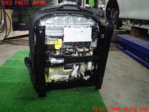 1UPJ-23307065]BMW M240i クーペ(2G30 F22)助手席シート 中古_m0005.jpg