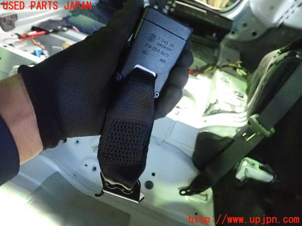 1UPJ-23307185]BMW M240i クーペ(2G30 F22)左2列目シートベルト 中古_m0003.jpg