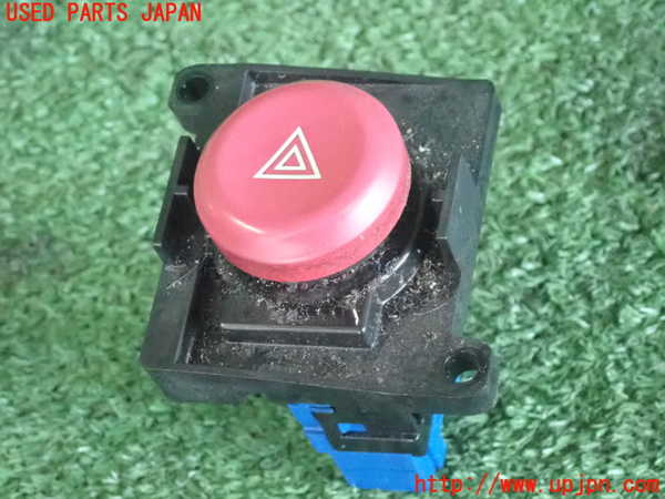 2UPJ-23326290]S2000(AP1)ハザードスイッチ 中古 【100系 前期】_m0001.jpg