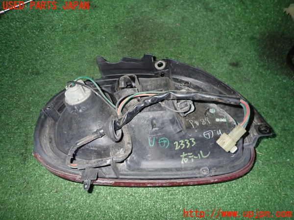 5UPJ-23331530]カプチーノ(EA11R)右テールランプ 中古_m0002.jpg