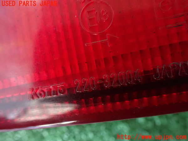 5UPJ-23331530]カプチーノ(EA11R)右テールランプ 中古_m0003.jpg
