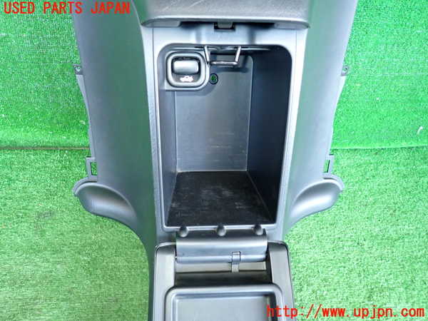 5UPJ-23347841]S2000(AP1)小物入れ1 中古 参考情報（適合保証無）AP2_m0003.jpg