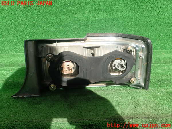 1UPJ-23351536]センチュリー(GZG50)左テールランプ 中古_m0002.jpg