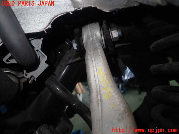 5UPJ-23365157]クラウン ハイブリッド(AZSH20)左リアアッパーアーム2 中古_m0002.jpg