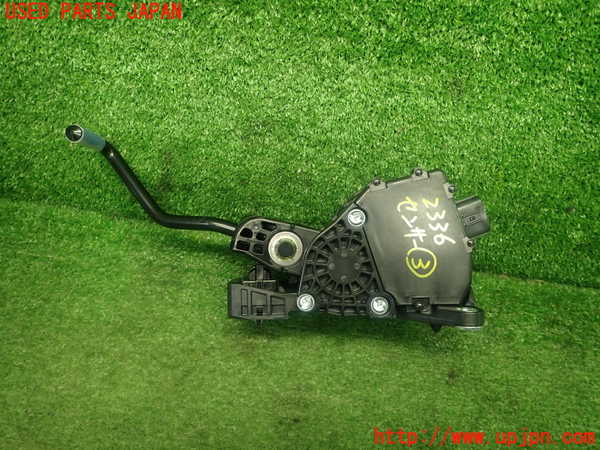 5UPJ-23366383]クラウン ハイブリッド(AZSH20)センサー3 中古_m0002.jpg