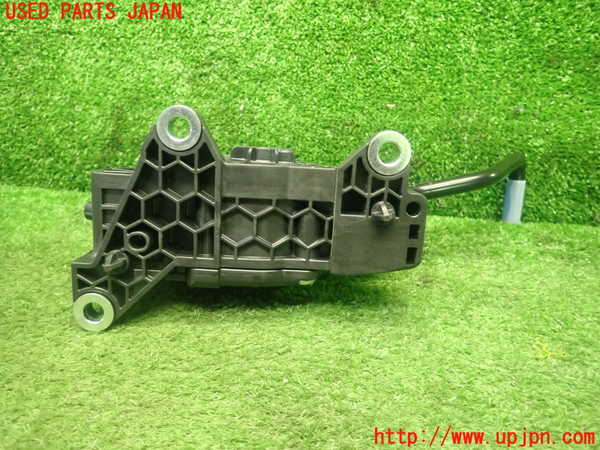 5UPJ-23366383]クラウン ハイブリッド(AZSH20)センサー3 中古_m0004.jpg