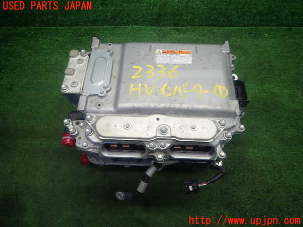 1UPJ-23366916]クラウン ハイブリッド(AZSH20)インバーターコンバーター 中古_m0001.jpg