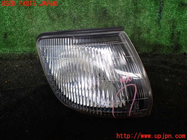 1UPJ-23371150]デリカ スペースギア(PD6W)右コーナーランプ 中古_m0001.jpg